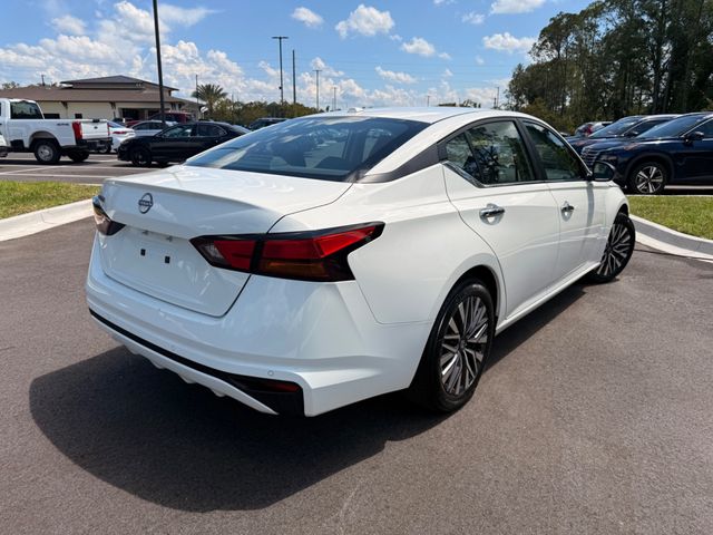 2025 Nissan Altima SV FWD - 23058854 - 11