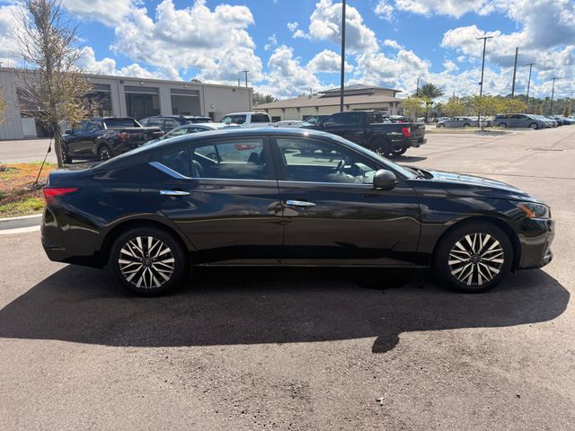 2025 Nissan Altima SV FWD - 23095284 - 18