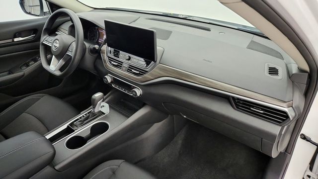 2025 Nissan Altima SV FWD - 22941417 - 21