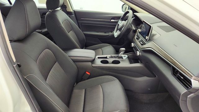 2025 Nissan Altima SV FWD - 23014186 - 20