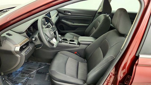 2025 Nissan Altima SV FWD - 23057840 - 18