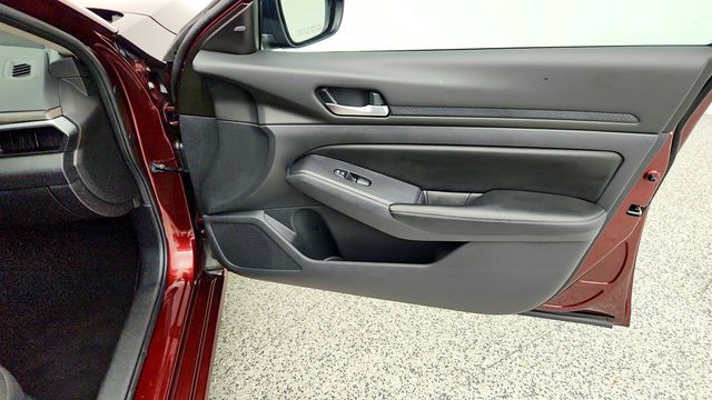 2025 Nissan Altima SV FWD - 23057840 - 24