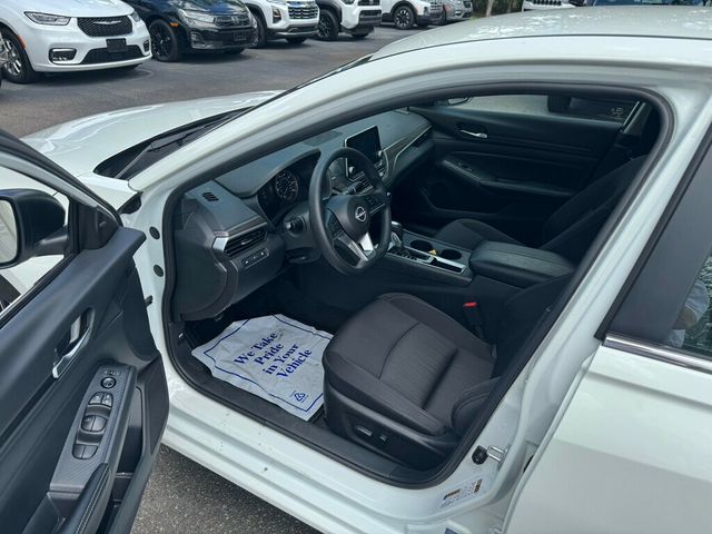 2025 Nissan Altima SV FWD - 23030950 - 2
