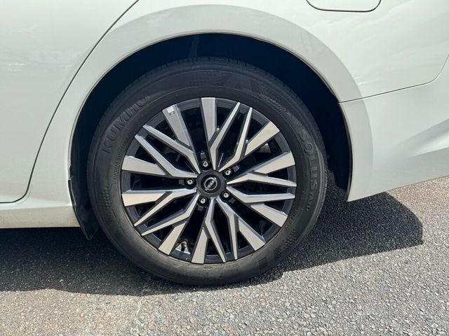 2025 Nissan Altima SV FWD - 23030950 - 8