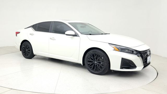 2025 Nissan Altima SV Special Edition - 22941417 - 2