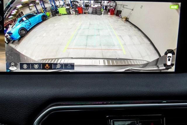 2025 Nissan Armada 4x4 Platinum - 22985080 - 32