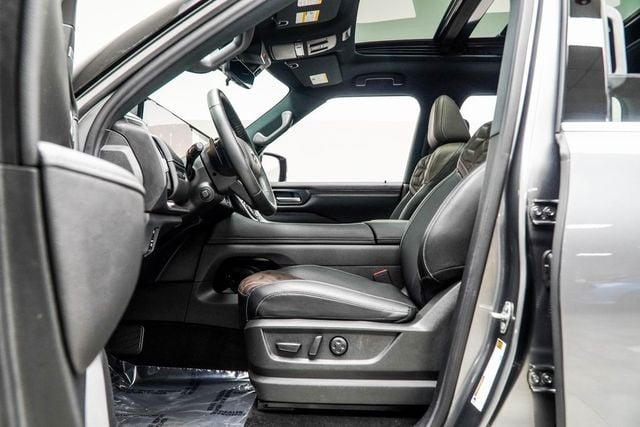2025 Nissan Armada 4x4 Platinum - 22985080 - 38