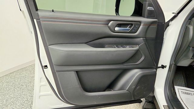 2025 Nissan Armada 4x4 PRO-4X - 23026442 - 10