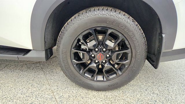 2025 Nissan Armada 4x4 PRO-4X w/ 20'' Wheels & Revised Front Bumpers - 22997452 - 8