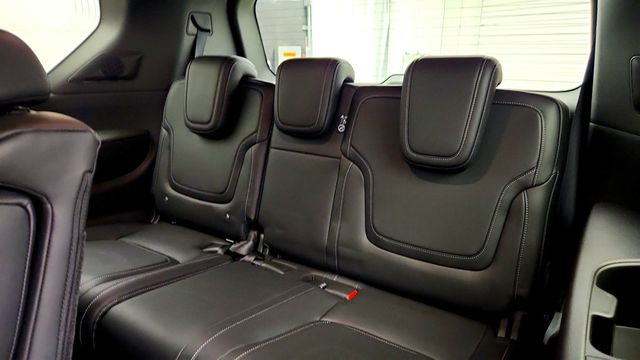 2025 Nissan Armada 4x4 PRO-4X w/ 2-Tone Roof - 23041699 - 23