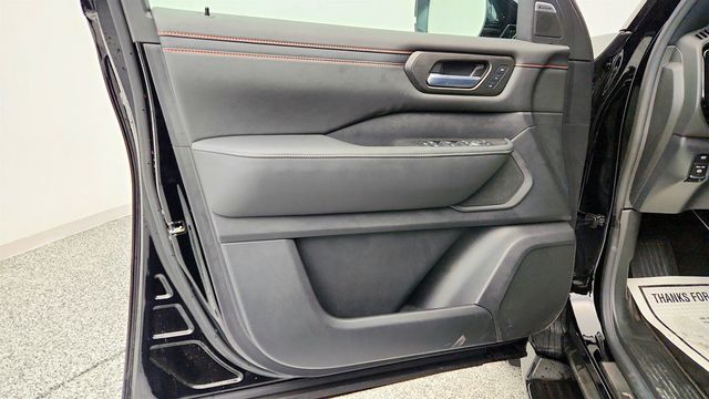 2025 Nissan Armada 4x4 PRO-4X with Premium Package - 22957567 - 10