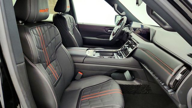 2025 Nissan Armada 4x4 PRO-4X with Premium Package - 22957567 - 24