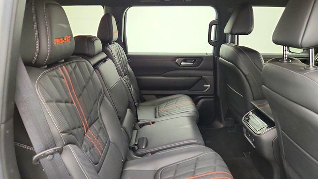 2025 Nissan Armada 4x4 PRO-4X w/ Premium Pkg - 23026442 - 23