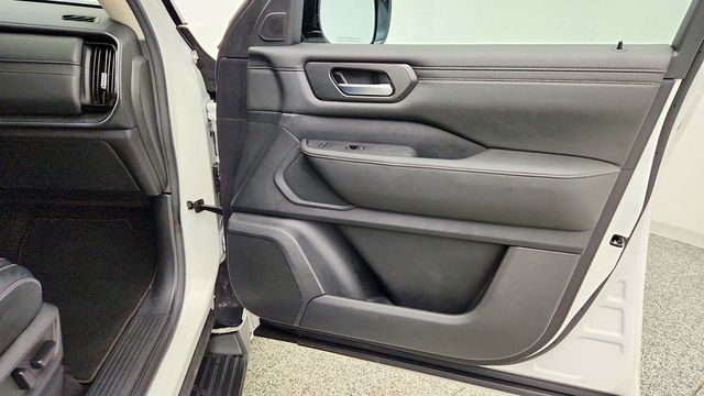 2025 Nissan Armada 4x4 SV - 23085549 - 24