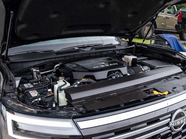 2025 Nissan Armada SV - 23078054 - 33