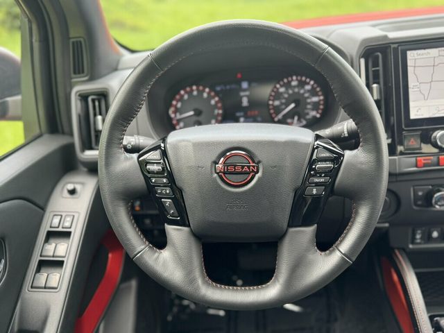 2025 Nissan Frontier Crew Cab 4x2 PRO-X - 23063105 - 24