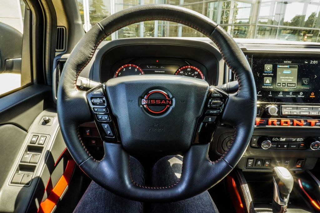 Nissan Frontier photo 15
