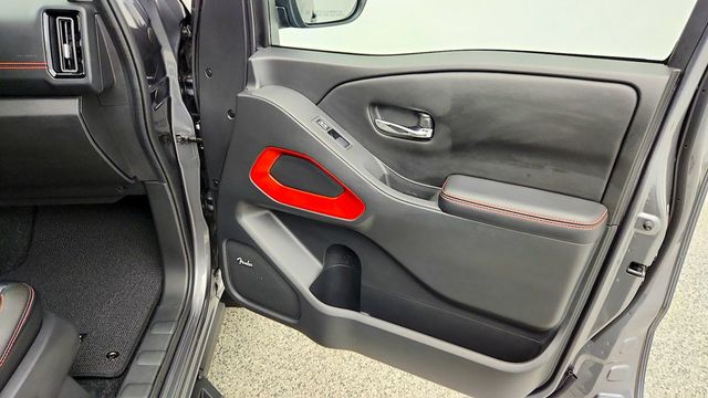 2025 Nissan Frontier Crew Cab 4x2 PRO-X - 23098099 - 26