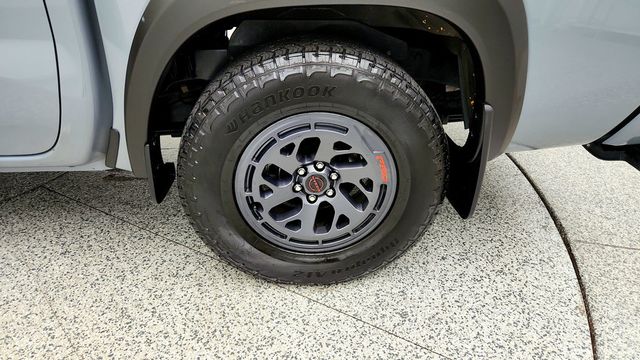 2025 Nissan Frontier Crew Cab 4x2 PRO-X - 23094200 - 8