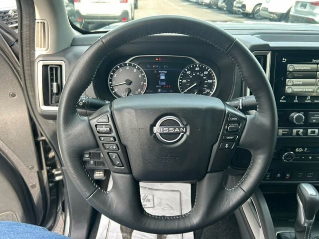 2025 Nissan Frontier SV Crew Cab 4X2 SWB's photo