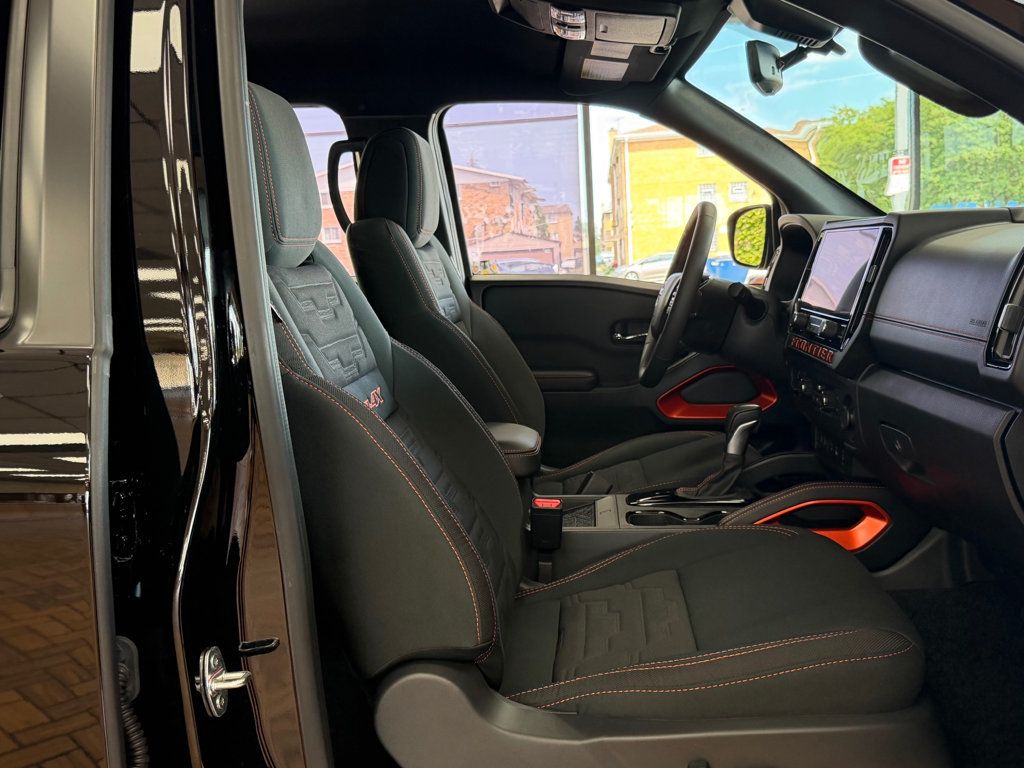 2025 Nissan Frontier Crew Cab 4x4 PRO-4X - 23072571 - 18