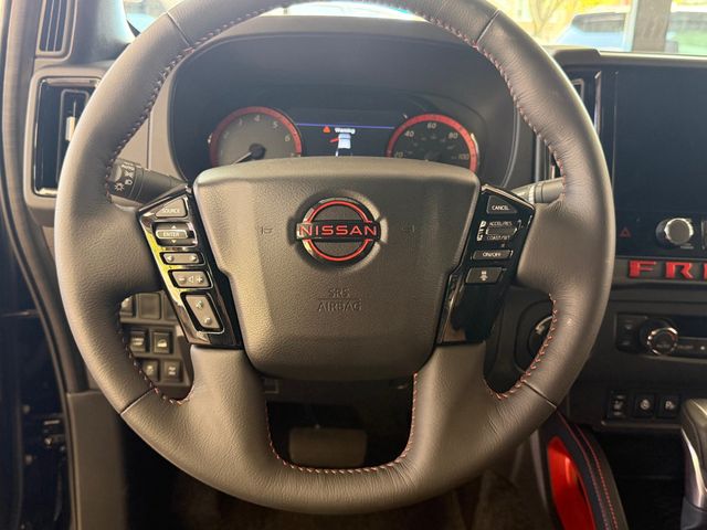 2025 Nissan Frontier Crew Cab 4x4 PRO-4X - 23072571 - 22
