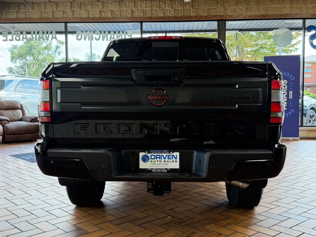 2025 Nissan Frontier Crew Cab 4x4 PRO-4X - 23072571 - 8