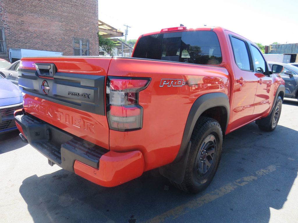 Nissan Frontier photo 4