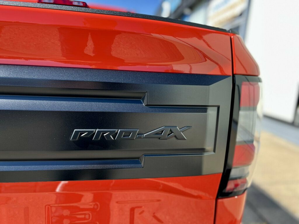 2025 Nissan Frontier Crew Cab 4x4 PRO-4X - 23066890 - 11