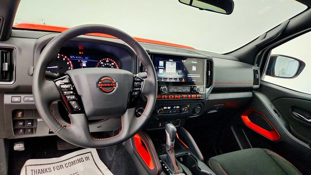 2025 Nissan Frontier Crew Cab 4x4 PRO-4X - 23000628 - 10