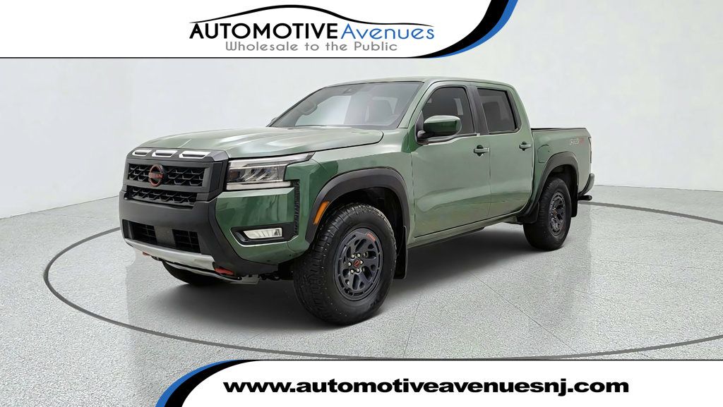 2025 Nissan Frontier Crew Cab 4x4 PRO-4X w/ Bed Liner & Remote Start - 23086767 | Video 1