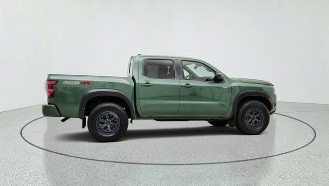2025 Nissan Frontier Crew Cab 4x4 PRO-4X w/ Bed Liner & Remote Start - 23086767 - 3