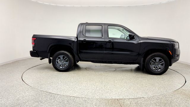 2025 Nissan Frontier Crew Cab 4x4 SV - 23010098 - 3