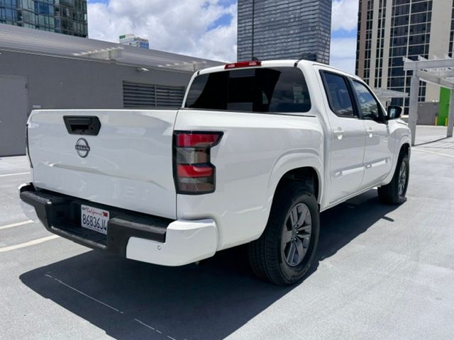 2025 Nissan Frontier SV Crew Cab, 1-Owner, V6, Ultra Low Mileage! 4x2 - 23032852 - 16