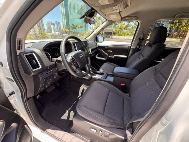 2025 Nissan Frontier SV Crew Cab, 1-Owner, V6, Ultra Low Mileage! 4x2 - 23032852 - 21