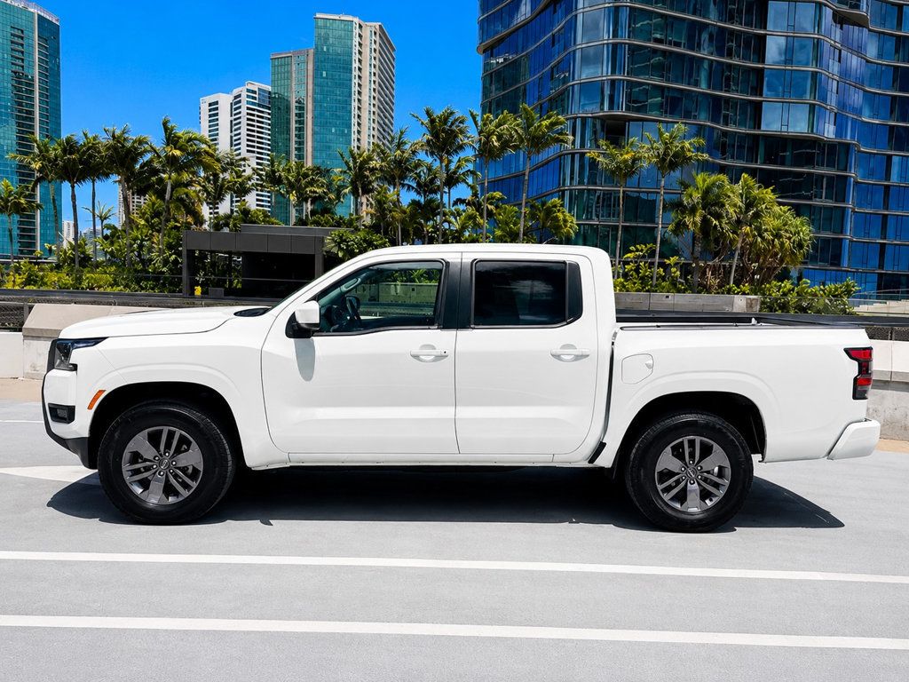 2025 Nissan Frontier SV Crew Cab, 1-Owner, V6, Ultra Low Mileage! 4x2 - 23032852 - 2