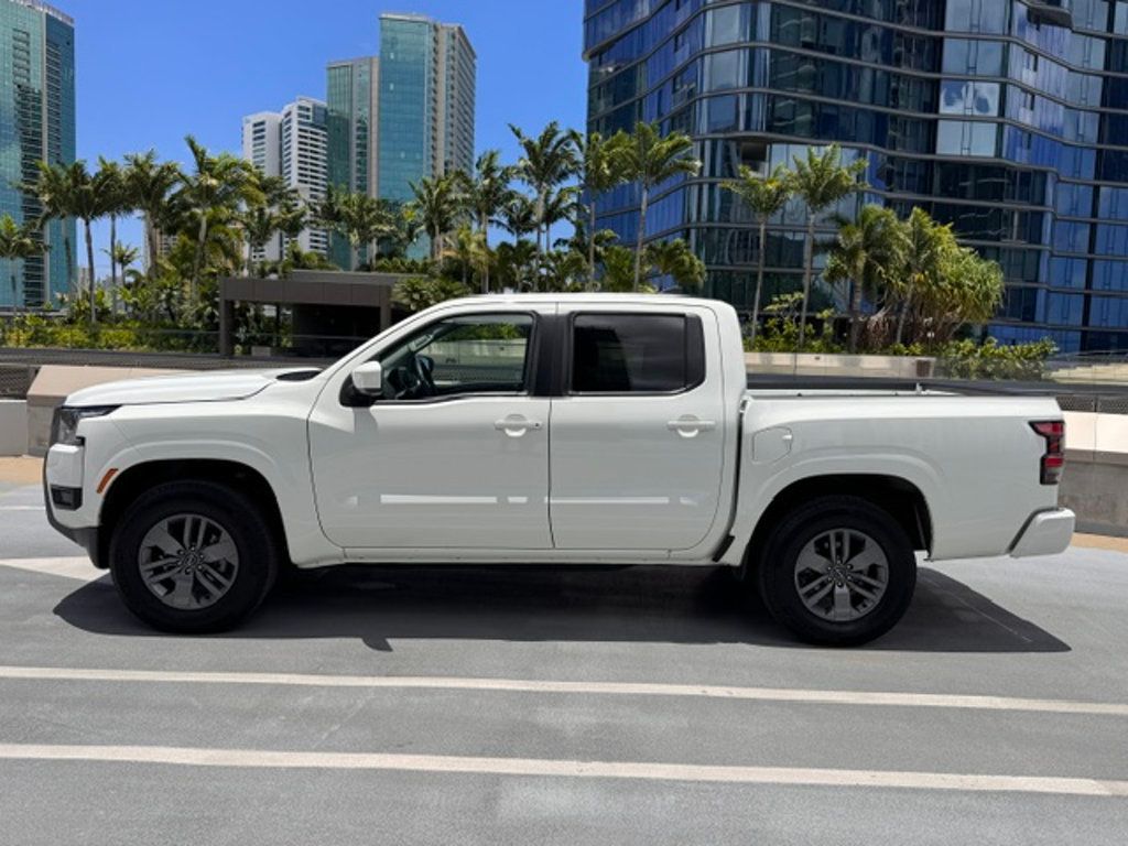 2025 Nissan Frontier SV Crew Cab, 1-Owner, V6, Ultra Low Mileage! 4x2 - 23032852 - 5