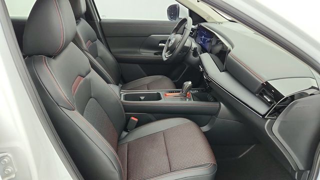 2025 Nissan Kicks  - 22949235 - 23