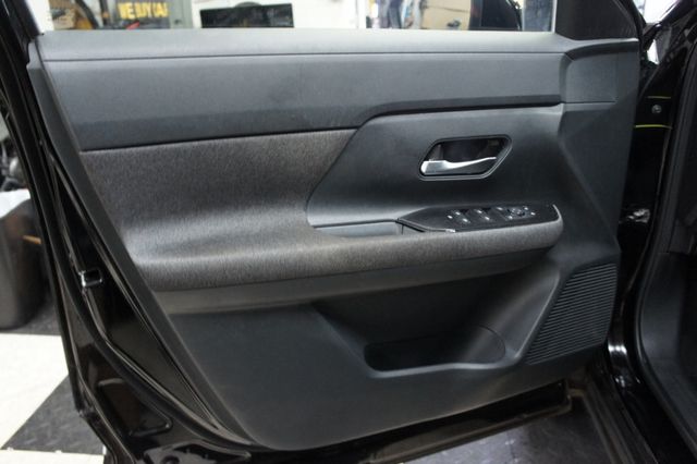 2025 Nissan Kicks 1-Owner, SV,  Balance of factory warranty - 23023657 - 13