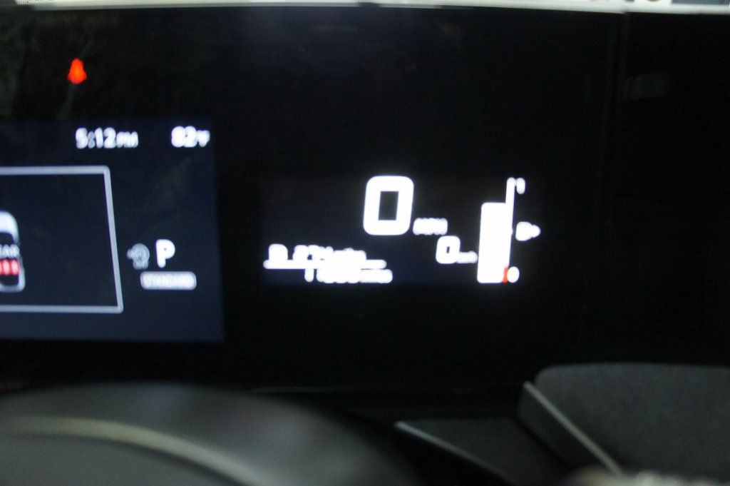2025 Nissan Kicks 1-Owner, SV,  Balance of factory warranty - 23023657 - 18
