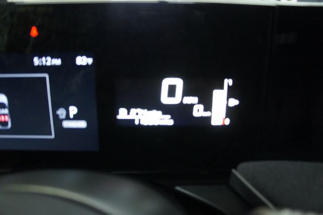 2025 Nissan Kicks 1-Owner, SV,  Balance of factory warranty - 23023657 - 18