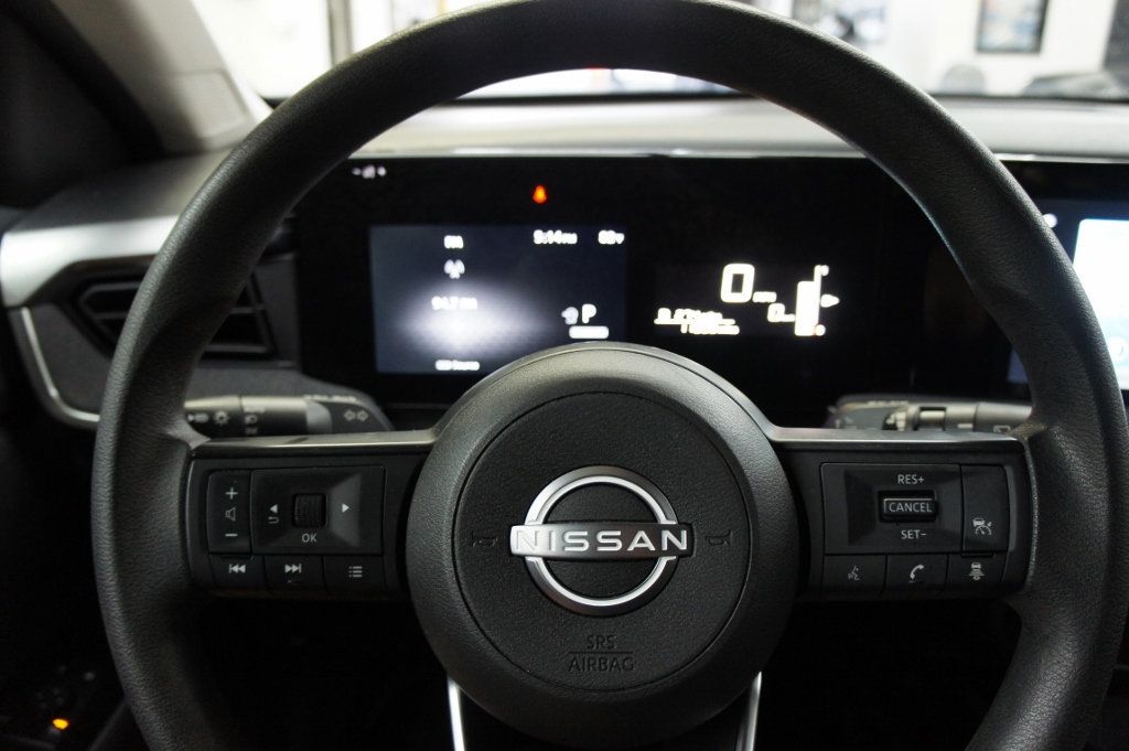 2025 Nissan Kicks 1-Owner, SV,  Balance of factory warranty - 23023657 - 21