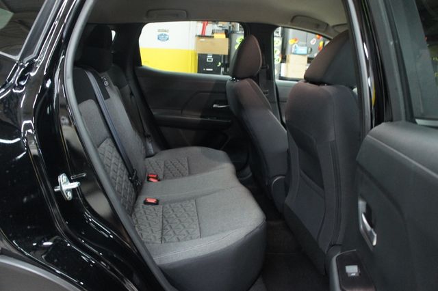 2025 Nissan Kicks 1-Owner, SV,  Balance of factory warranty - 23023657 - 5