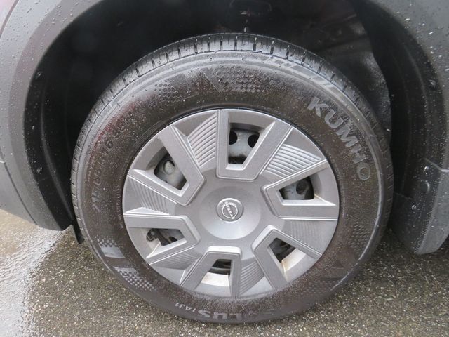 2025 Nissan Kicks S AWD - 22965783 - 8