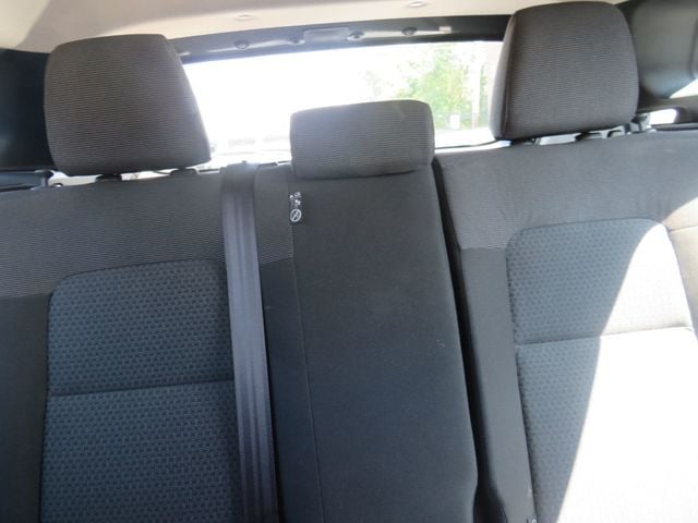 2025 Nissan Kicks S AWD - 23068347 - 9