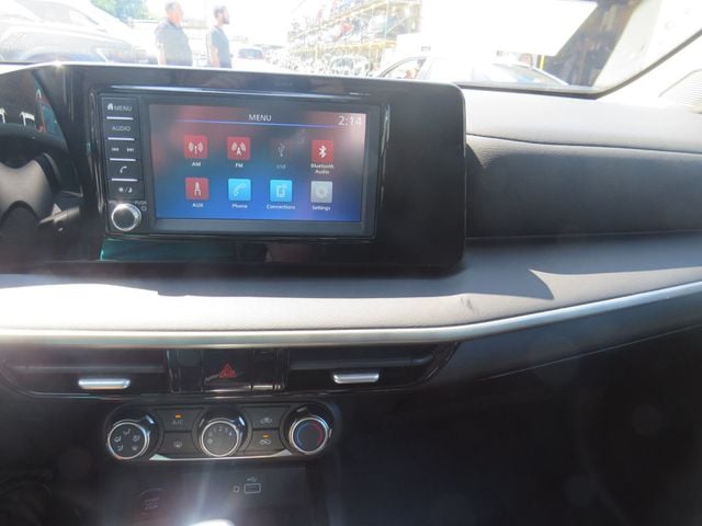 2025 Nissan Kicks S AWD - 23068347 - 12