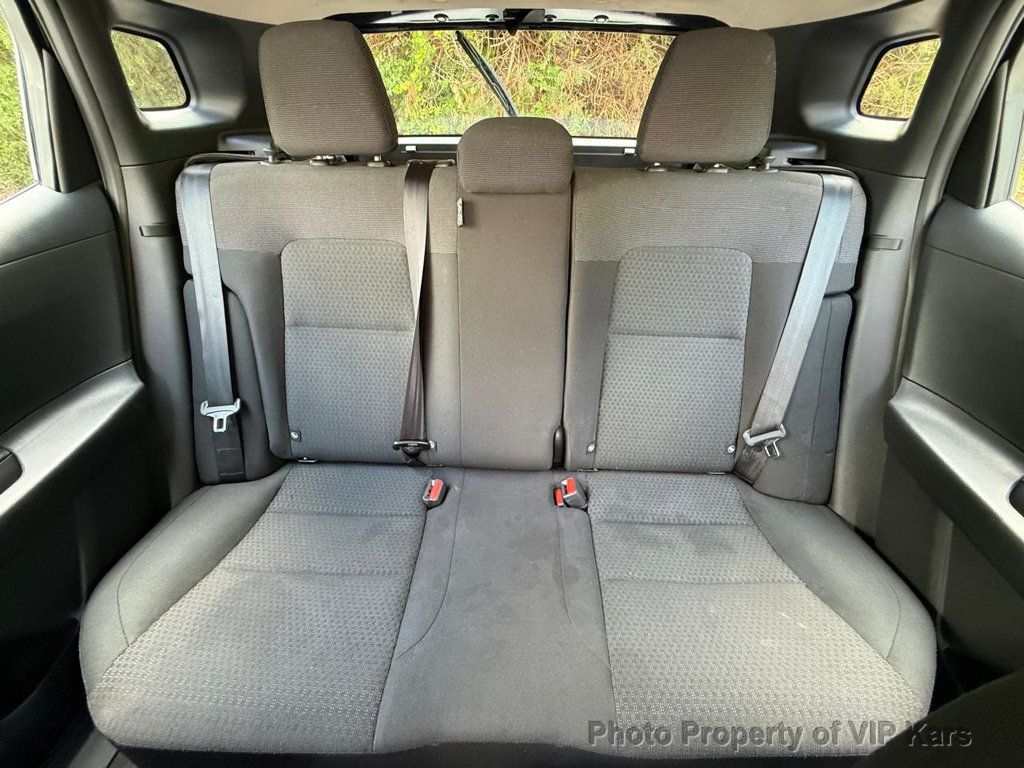 2025 Nissan Kicks S AWD - 23041962 - 17