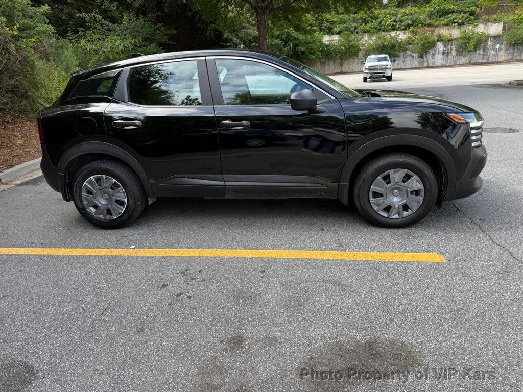 2025 Nissan Kicks S AWD - 23041962 - 3