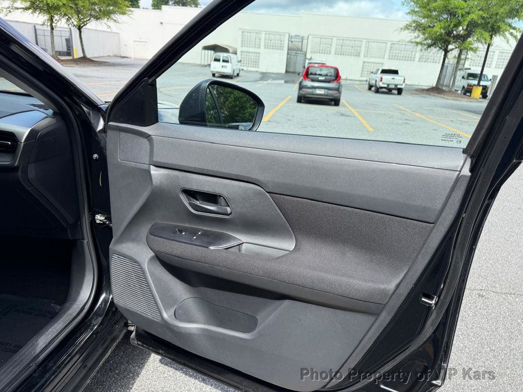 2025 Nissan Kicks S AWD - 23041962 - 8