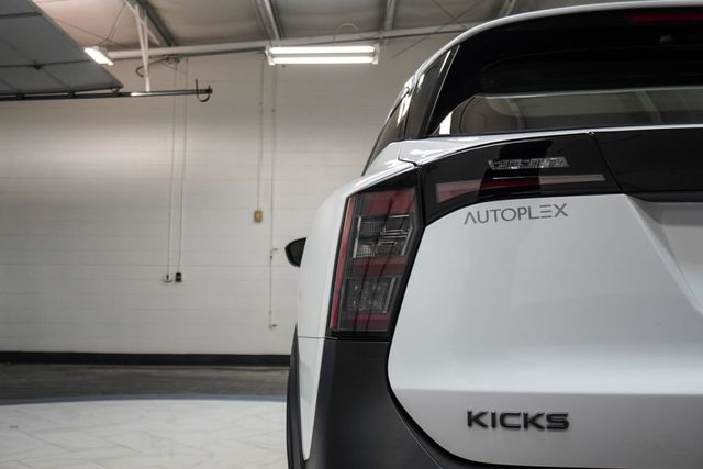 2025 Nissan Kicks S AWD - 23080494 - 28